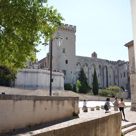 Ferienwohnung Face Au Palais Des Papes Avignon Exterior foto